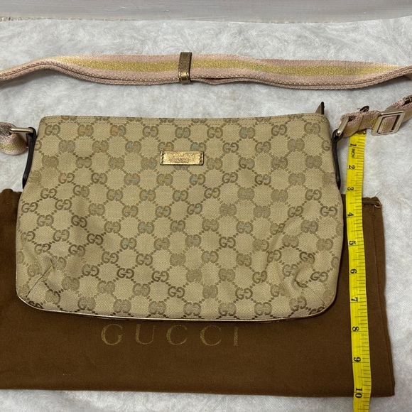 GUCCI GG Canvas Sherry Line Shoulder Bag Beige Gold - Picture 8 of 9